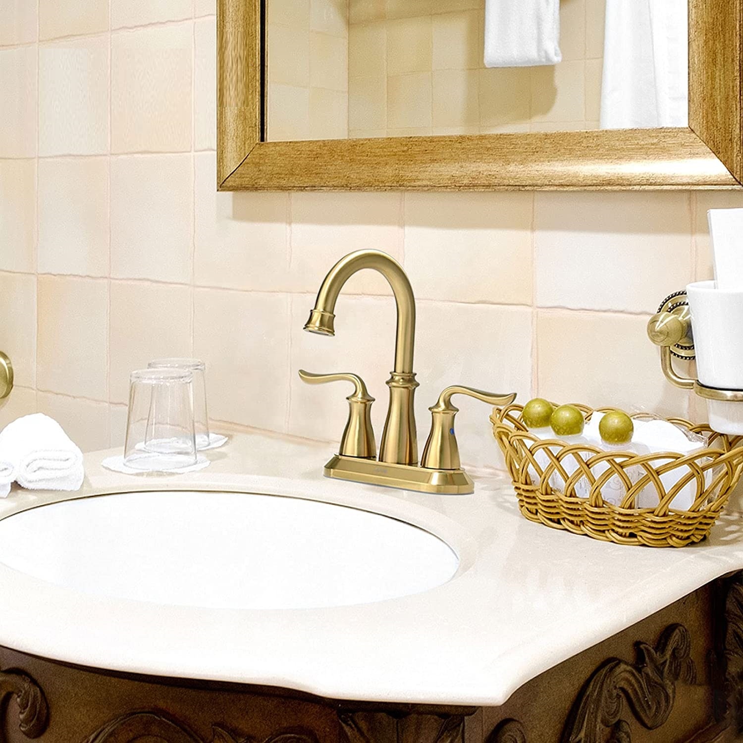 Grifo Minispread de lujo de 4" Grifo dorado cepillado Grifo para lavabo Grifo para baño